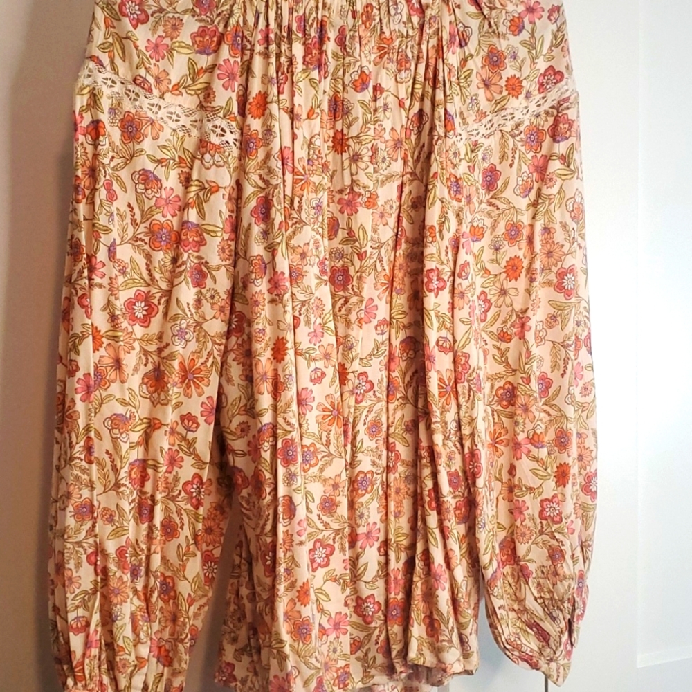 Old Nazy sz XL Floral and lace L/S top cream and orange pinks. - Picture 3 of 5